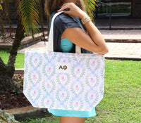 Alpha Phi Insulated Tote