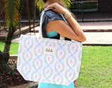 Delta Delta Delta Insulated Tote